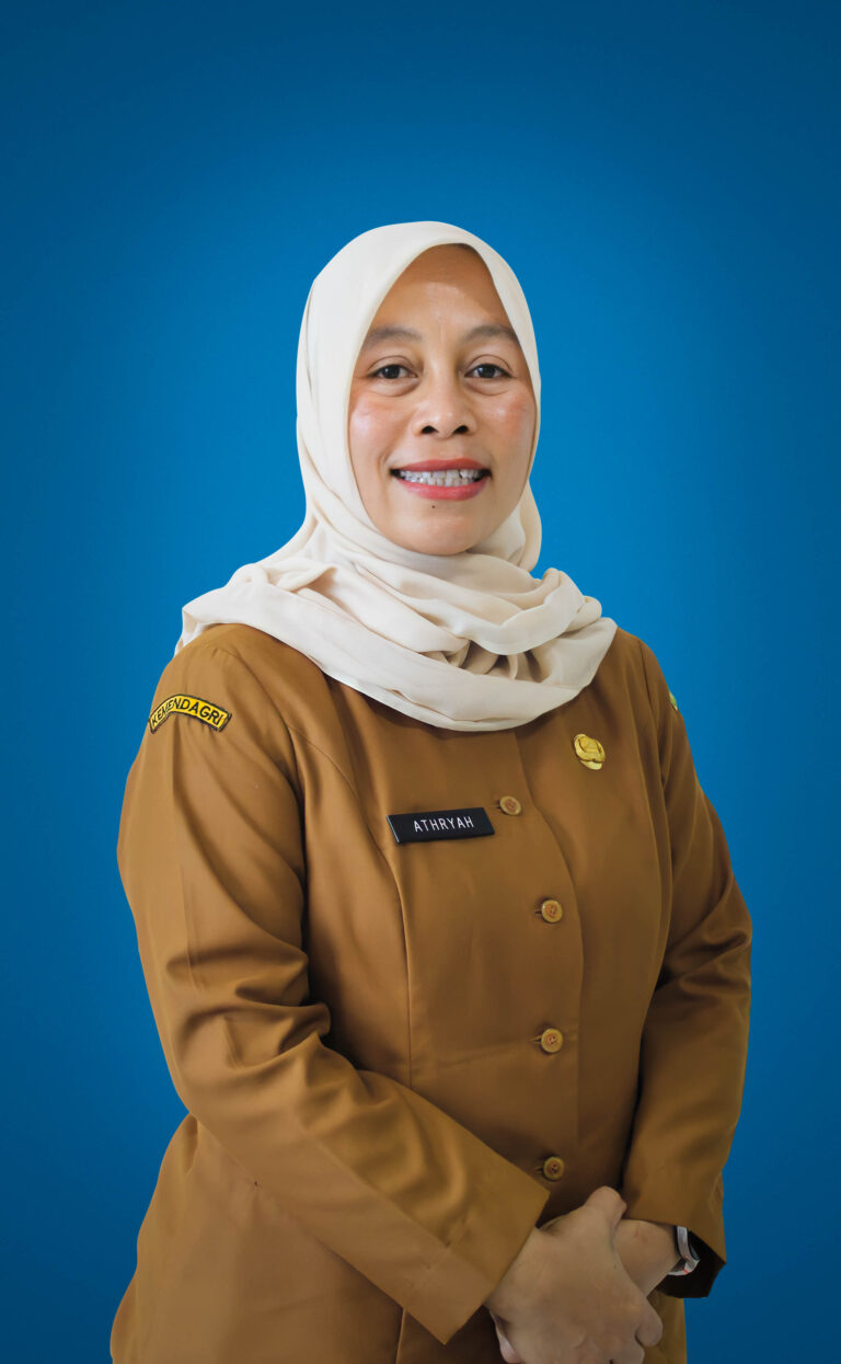 Athryah Daini Samal,SE,MSi